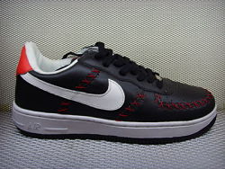 NIKE AIR FORCE 1 STICH