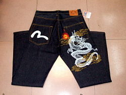 EVISU DRAGON DETAIL JEAN